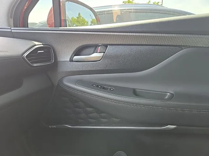 2020 Hyundai Santa - view 21