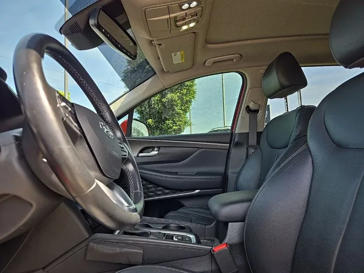 2020 Hyundai Santa - view 31