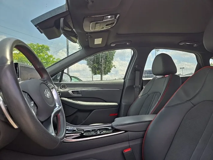 2020 Hyundai Sonata - view 31