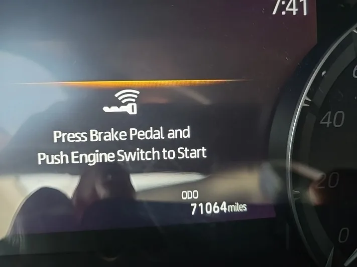 2021 Toyota Highlander - view 15