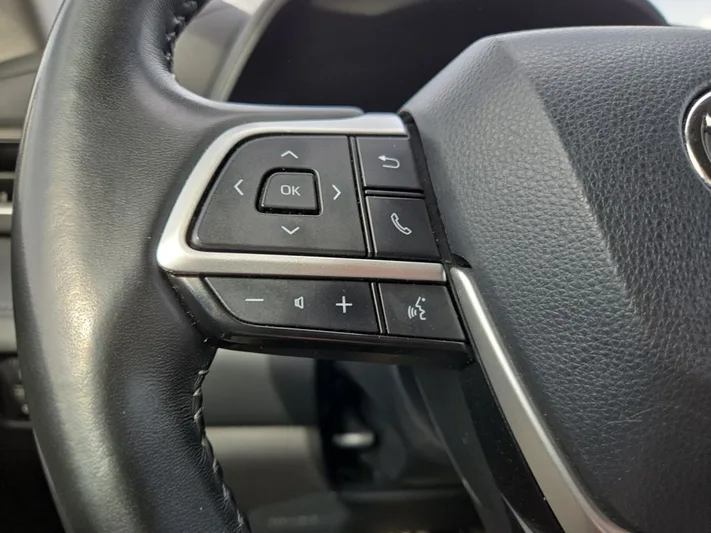 2023 Toyota Highlander - view 28
