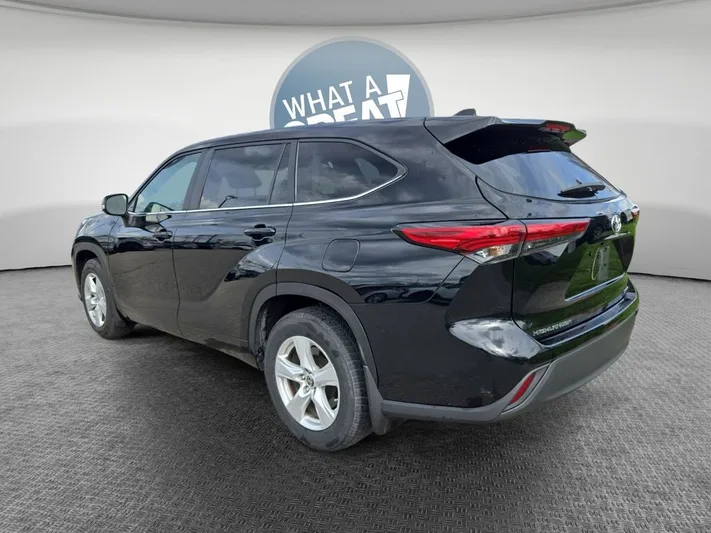 2023 Toyota Highlander - view 5
