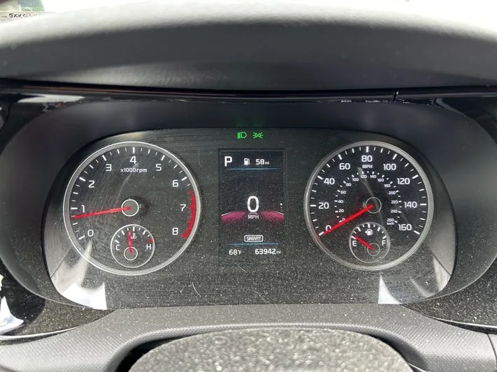 2023 Kia K5 - view 7
