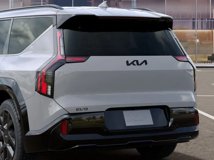 2026 Kia EV9 - view 12