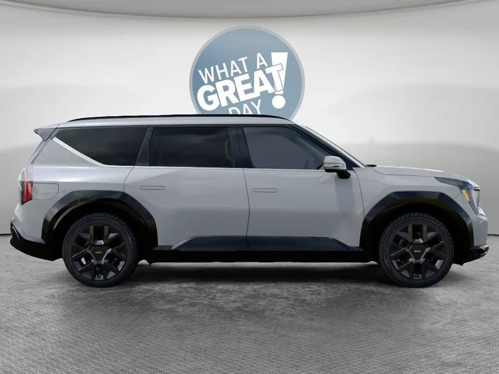 2026 Kia EV9 - view 6