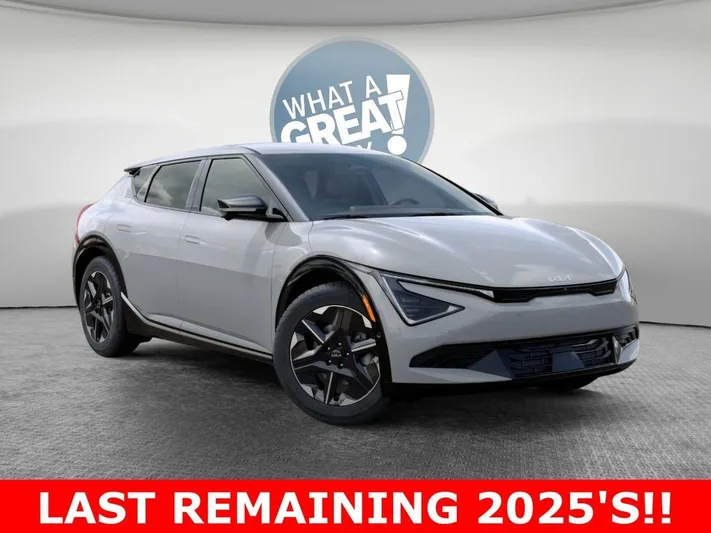 2025 Kia EV6 - view 8