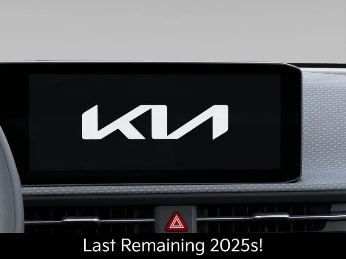 2025 Kia EV6 - view 20