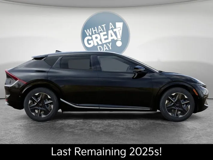 2025 Kia EV6 - view 7