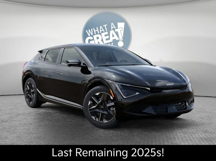 2025 Kia EV6 - view 8