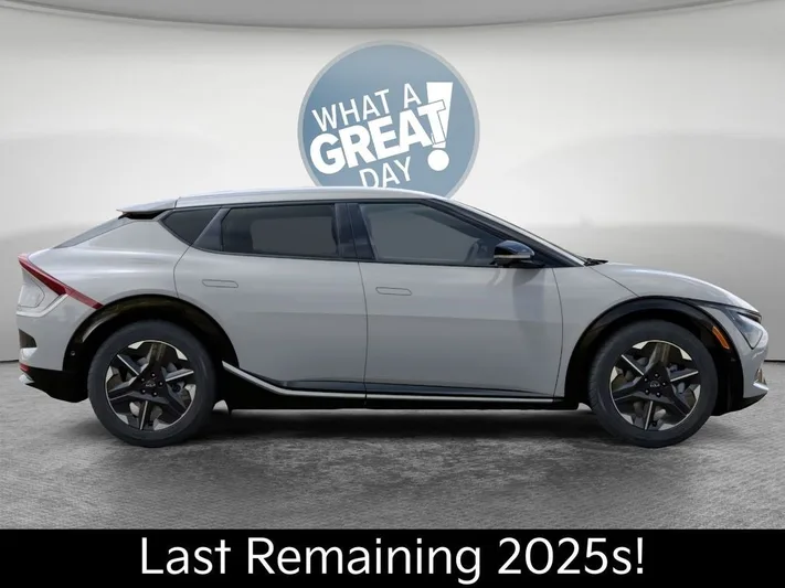 2025 Kia EV6 - view 7