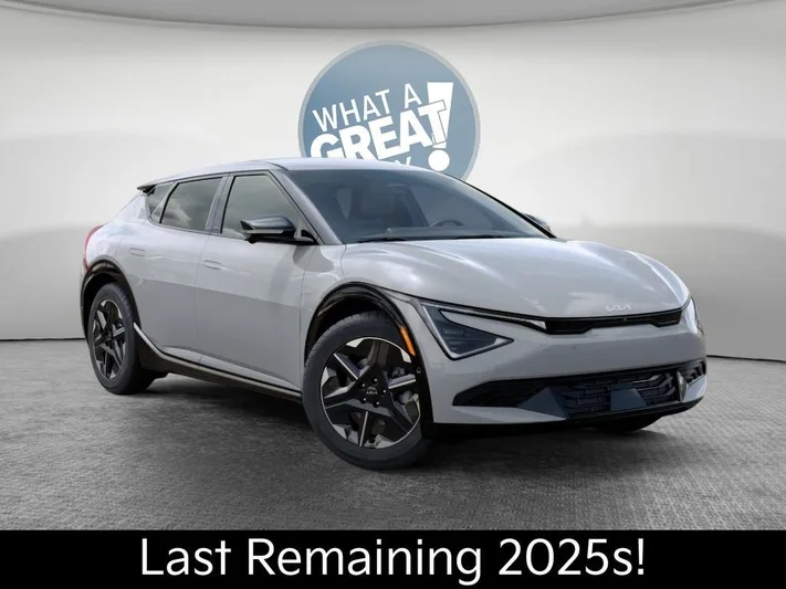 2025 Kia EV6 - view 8