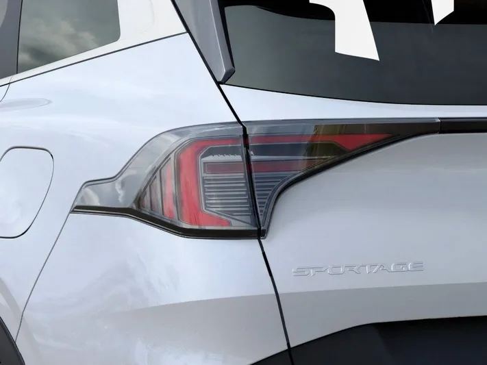 2026 Kia Sportage - view 11