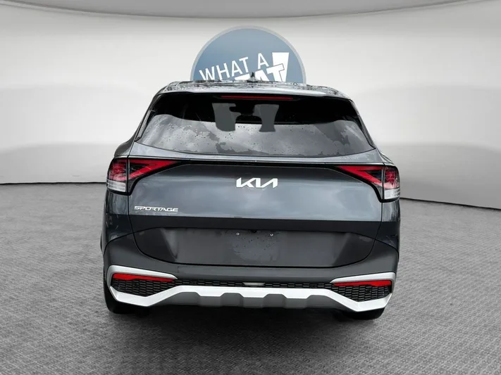 2023 Kia Sportage - view 4