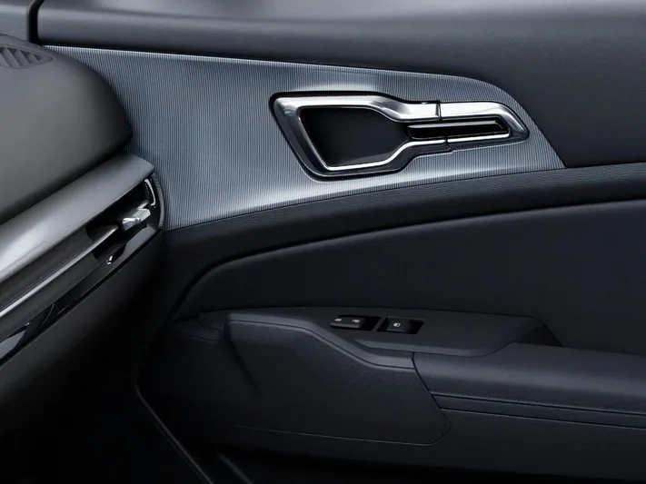 2026 Kia Sportage - view 25