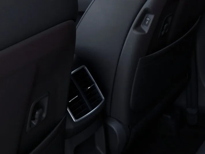 2026 Kia Sportage - view 26
