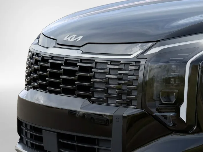 2026 Kia Sportage - view 12