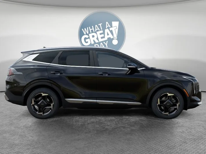2026 Kia Sportage - view 7