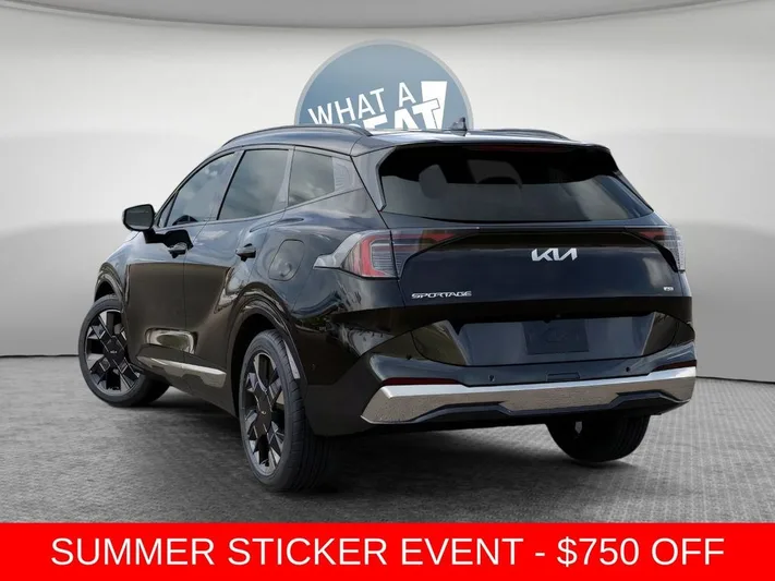 2026 Kia Sportage - view 4