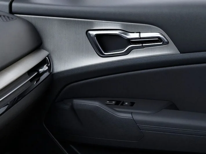 2026 Kia Sportage - view 25