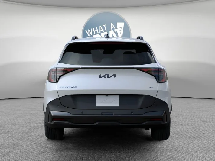 2026 Kia Sportage - view 13