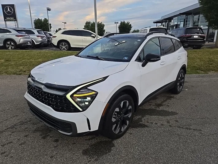 2024 Kia Sportage - view 11