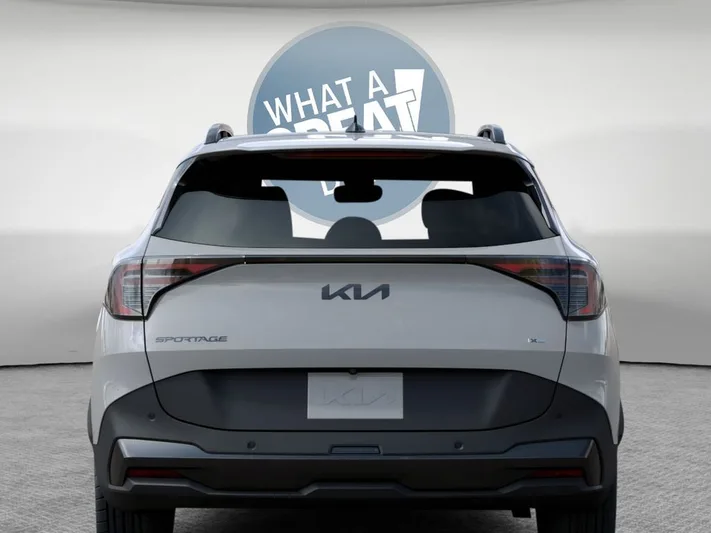 2026 Kia Sportage - view 13