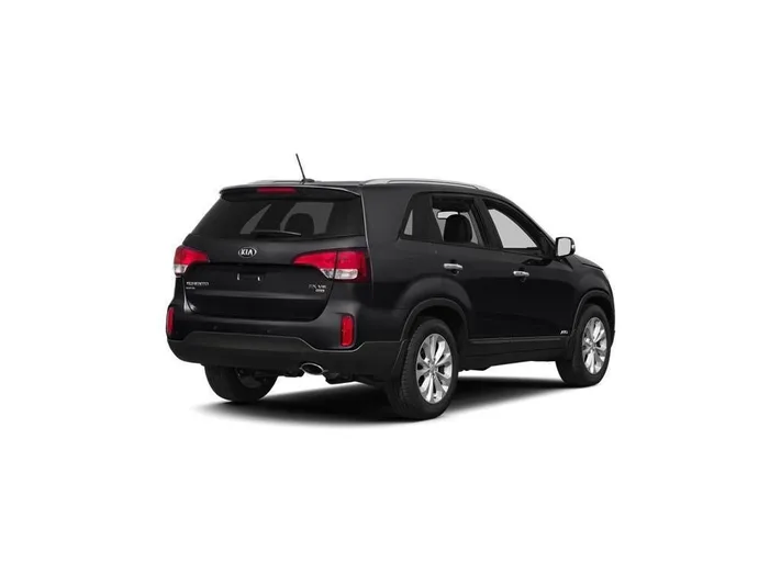 2014 Kia Sorento - view 2