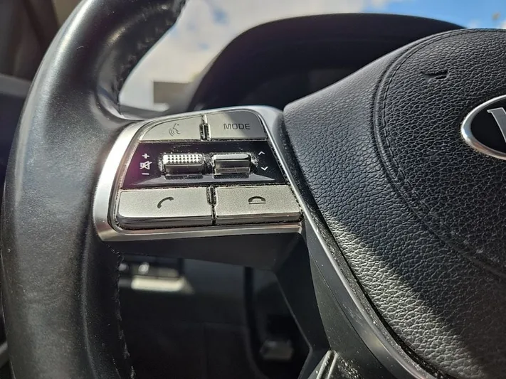 2021 Kia Telluride - view 14
