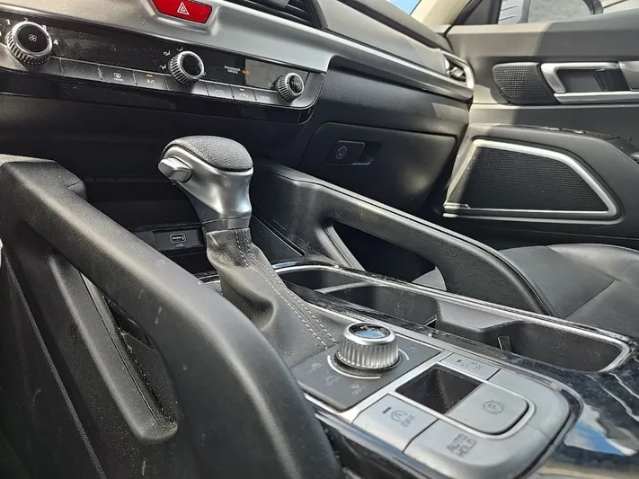 2021 Kia Telluride - view 23