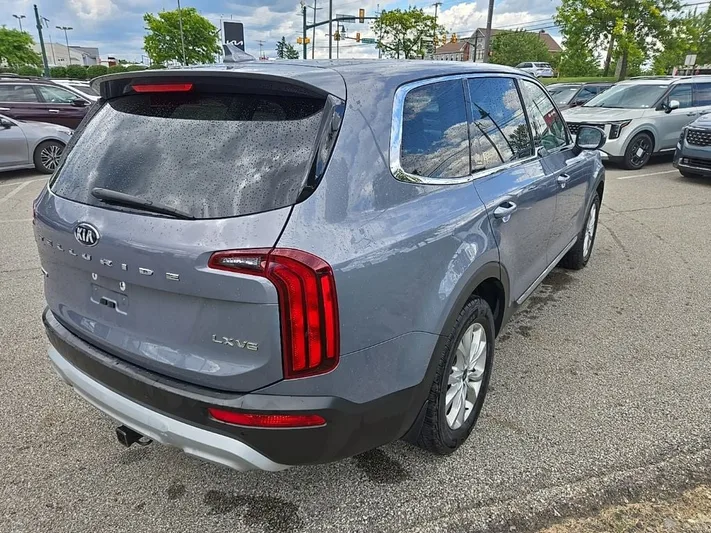 2021 Kia Telluride - view 3