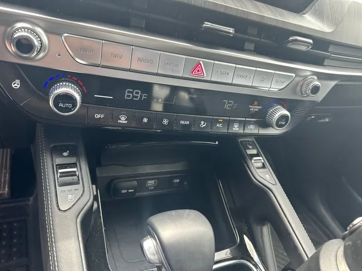2024 Kia Telluride - view 14