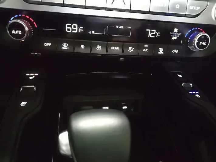 2024 Kia Telluride - view 33