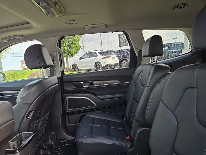 2024 Kia Telluride - view 37