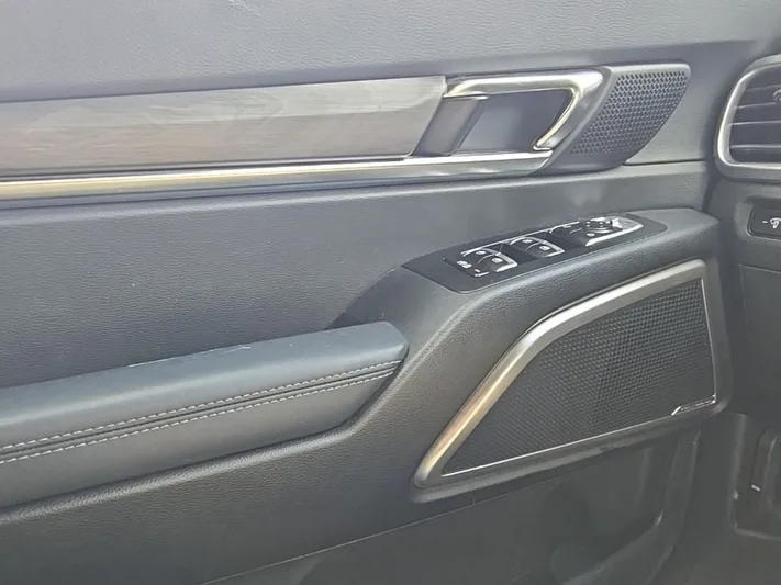 2024 Kia Telluride - view 6