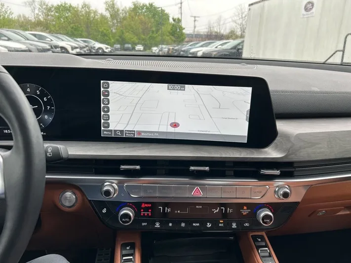 2024 Kia Telluride - view 13
