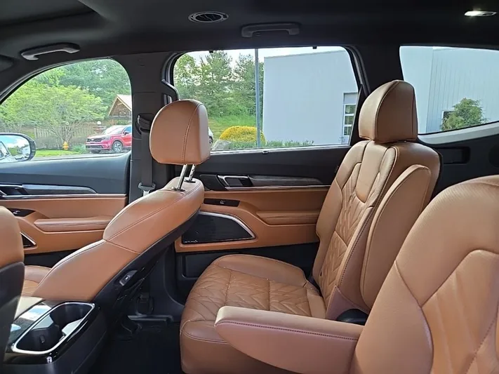 2024 Kia Telluride - view 37