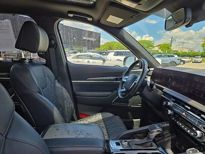 2023 Kia Telluride - view 38