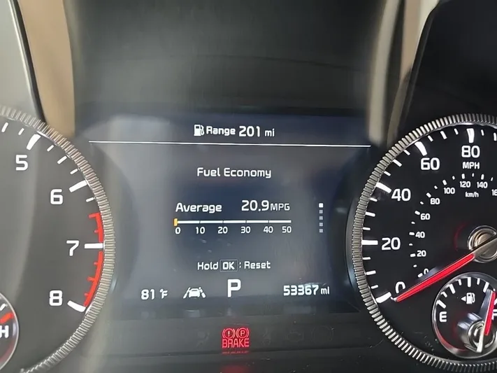 2022 Kia Telluride - view 13
