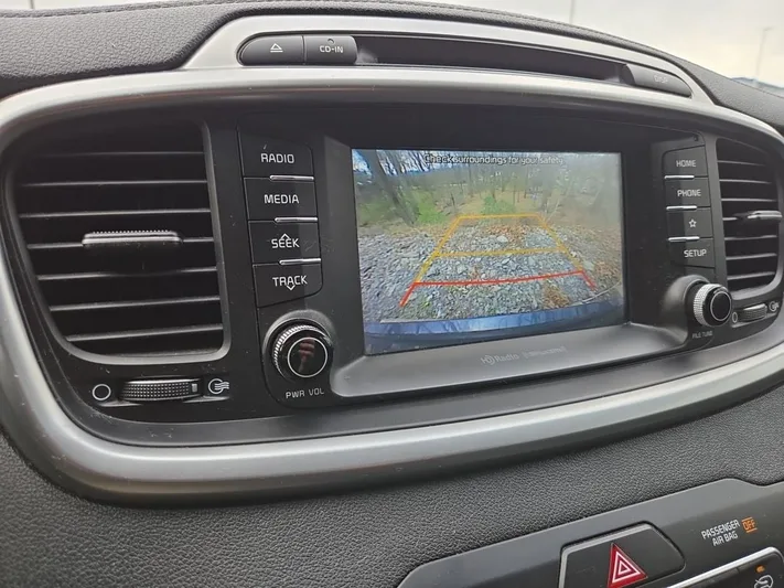 2019 Kia Sorento - view 26
