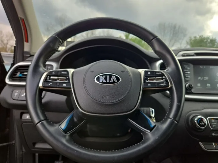 2019 Kia Sorento - view 31