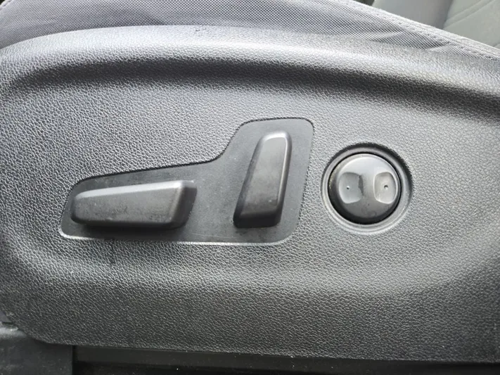 2019 Kia Sorento - view 34