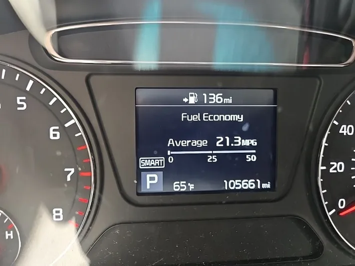2020 Kia Sorento - view 20