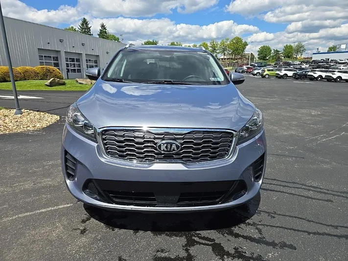 2020 Kia Sorento - view 7