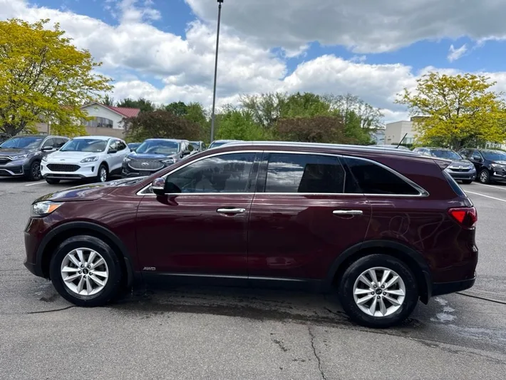 2020 Kia Sorento - view 30