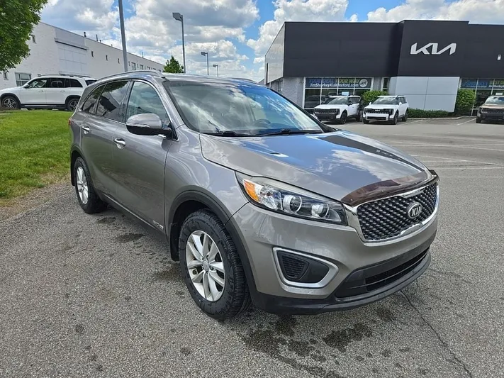 2016 Kia Sorento - view 37