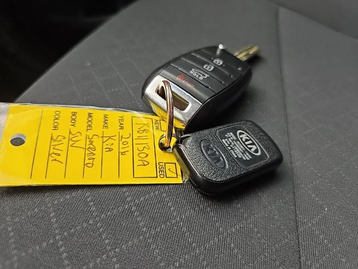 2016 Kia Sorento - view 47