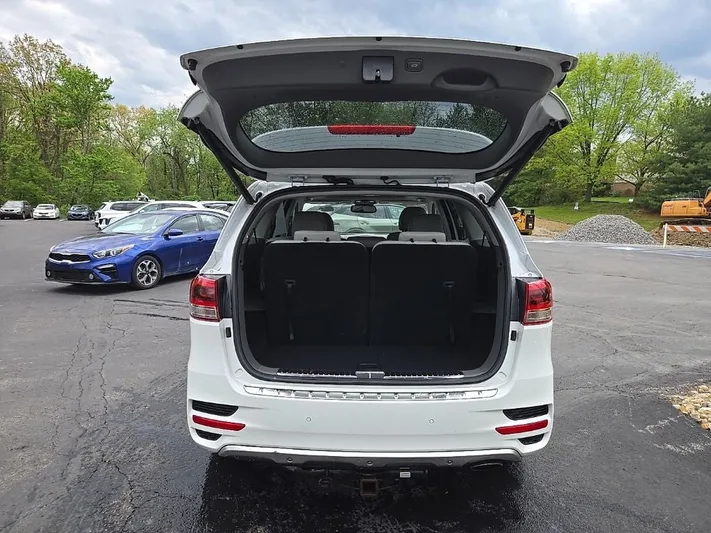 2018 Kia Sorento - view 31
