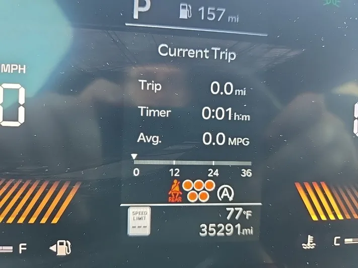 2024 Kia Sorento - view 18