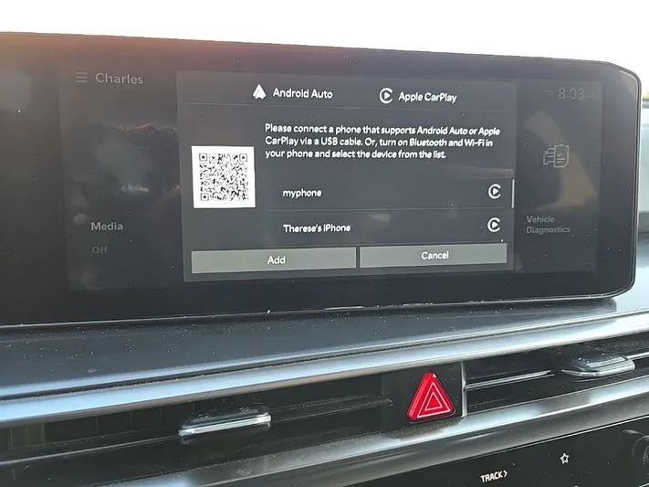 2024 Kia Sorento - view 23