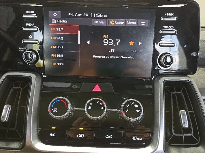 2022 Kia Sorento - view 15